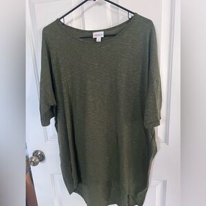 LulaRoe Tunic Top 🌲